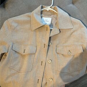 Aritzia Wilfred Gunna Shacket. Oversized. Fits like a M oversized. I am 5’7”